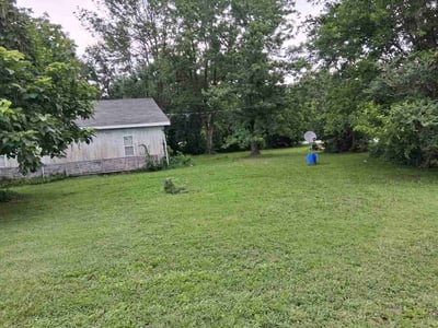 Lawn Care service in Joplin, 64801