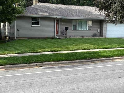 Lawn Care service in Oregon, 53575