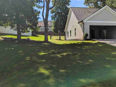 Lawn Care service in Monroe, 30655