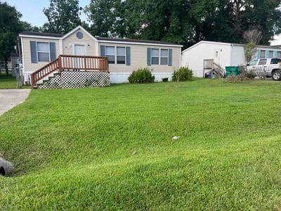 Lawn Care service in Willis, 77378