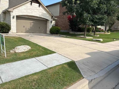 Lawn Care service in San Benito, 78586