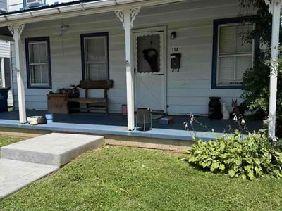 Lawn Care service in Elkton, 21921