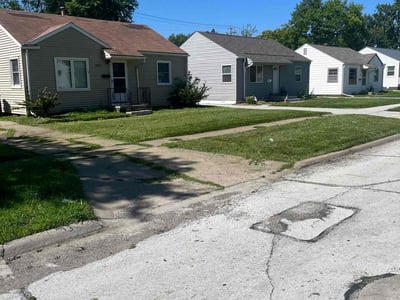 Lawn Care service in Westbrook, 04092