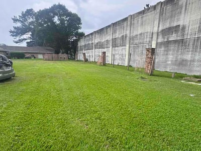Lawn Care service in Houma, 70360