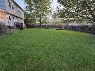 Lawn Care service in Wilmette, 60091