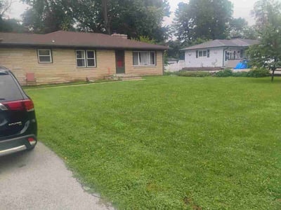Lawn Care service in Terre Haute, 47807