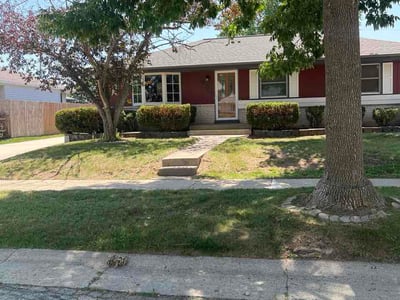 Lawn Care service in Oak Creek, 53154