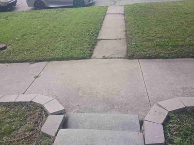 Lawn Care service in Topeka, 66612