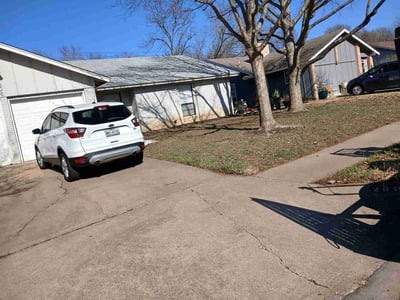 Lawn Care service in Lockhart, 78644