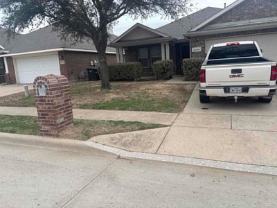 Lawn Care service in Roanoke, 76262