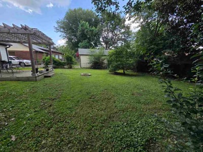 Lawn Care service in Bartlett, 38134