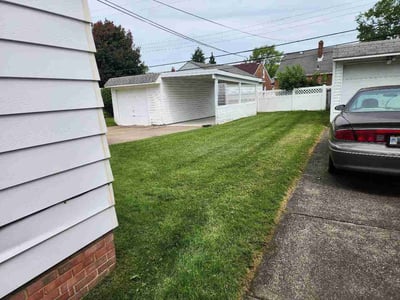 Lawn Care service in Maple Heights, 44137