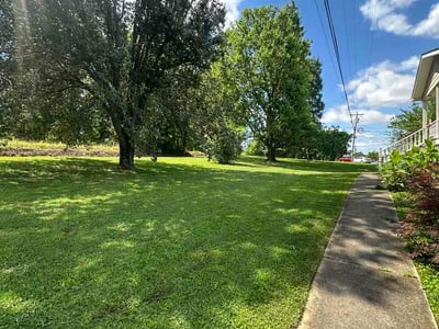 Lawn Care service in Hixson, 37343