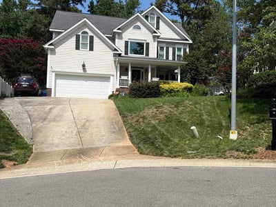 Lawn Care service in Piedmont Triad, 27523