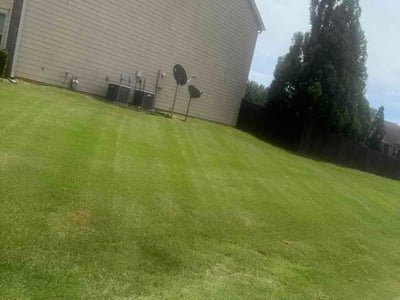 Lawn Care service in Simpsonville, 29681
