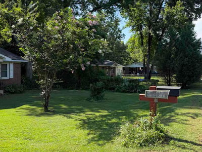 Lawn Care service in Cayce, 29033