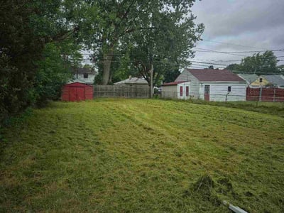 Lawn Care service in Cheektowanga, 14225