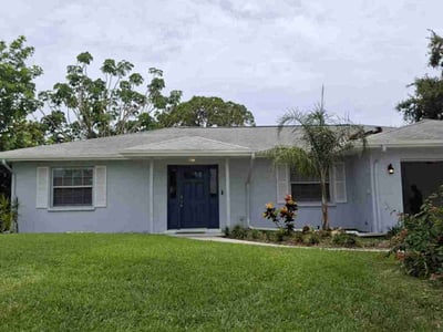 Lawn Care service in Bradenton, 34205