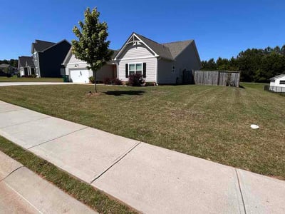 Lawn Care service in Carrollton, 30117