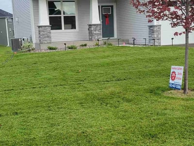 Lawn Care service in Inver Grove Heights, 55076