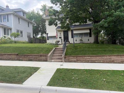 Lawn Care service in Hopkins, 55343
