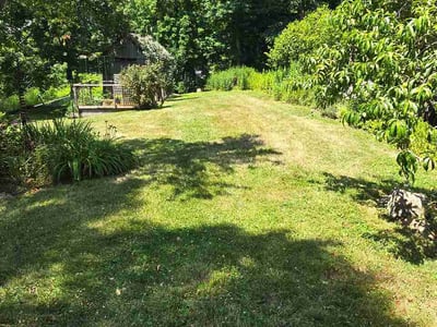 Lawn Care service in Branford, 06405