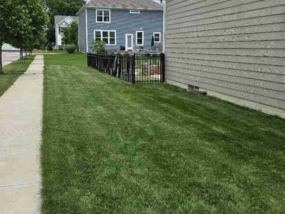 Lawn Care service in Powell, 43065