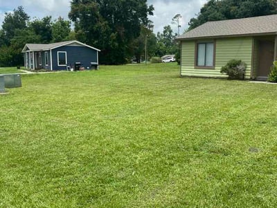 Lawn Care service in Beaufort, 29902