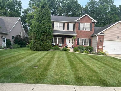 Lawn Care service in Chesterton, 46304