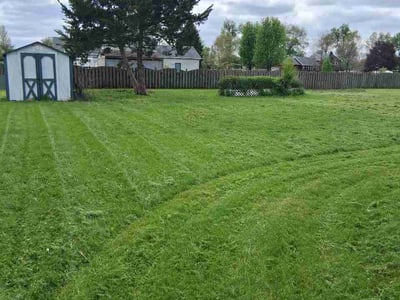 Lawn Care service in Valparaiso, 46383