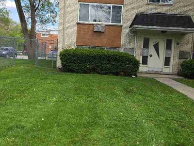 Lawn Care service in Carol Stream, 60188