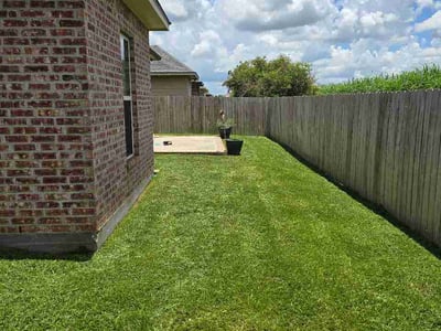 Lawn Care service in Abbeville, 70510
