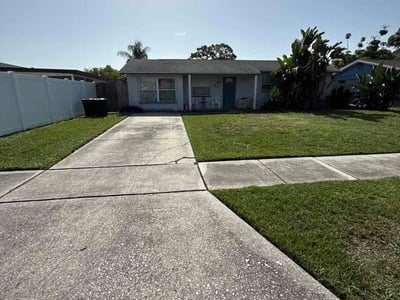 Lawn Care service in Granada Hills, 91344