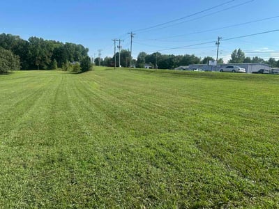 Lawn Care service in Lexington, 02420