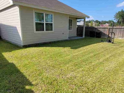 Lawn Care service in Cerritos, 90703