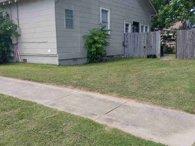 Lawn Care service in North Little Rock, 72114