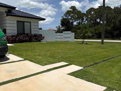 Lawn Care service in Dorchester, 02122