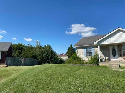 Lawn Care service in Washington, 15301