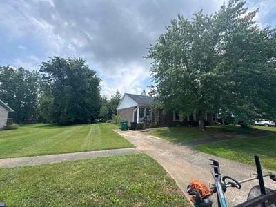 Lawn Care service in Elizabethtown, 42701