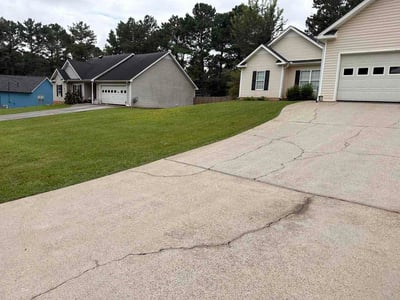 Lawn Care service in Temple, 30179