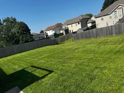 Lawn Care service in Waterloo, 64097