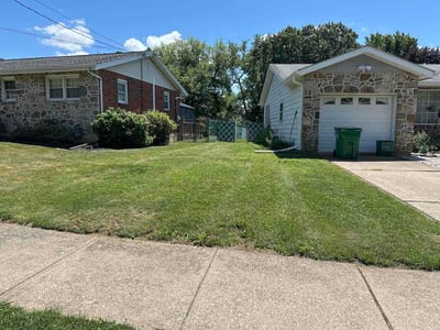 Lawn Care service in Lehigh Valley, 18103