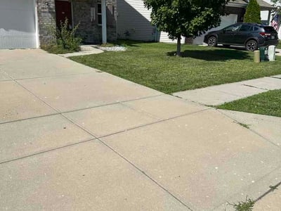 Lawn Care service in Beaver, 15009