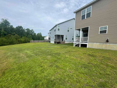 Lawn Care service in Jacksonville, 28540
