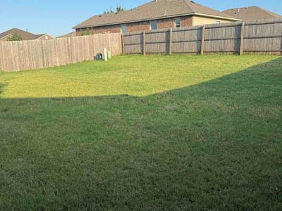 Lawn Care service in Moore, 73160