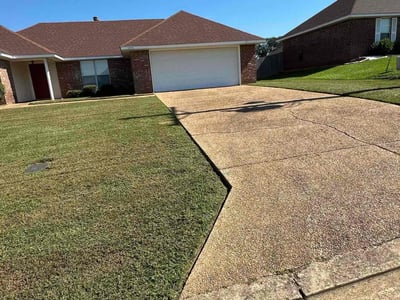 Lawn Care service in Byram, 39272