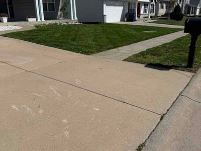 Lawn Care service in High Ridge, 63049
