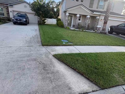 Lawn Care service in Sun City Center, 33573
