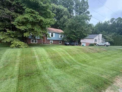 Lawn Care service in Thomasville, 27360