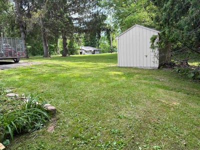 Lawn Care service in Utica, 13501
